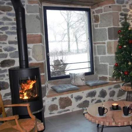 Renove Avec Charme, Confort Moderne, Au Pied Du Puy Mary, Ideal Pour Randonnees Et Detente. - Fr-1-742-352