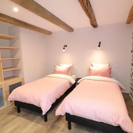 Renove Avec Charme, Confort Moderne, Au Pied Du Puy Mary, Ideal Pour Randonnees Et Detente. - Fr-1-742-352 Semesterbostad *